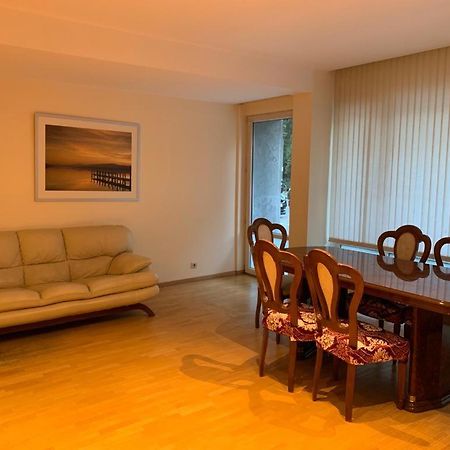 Lovely Two Bedroom Apartment With Free Parking Anvers Dış mekan fotoğraf